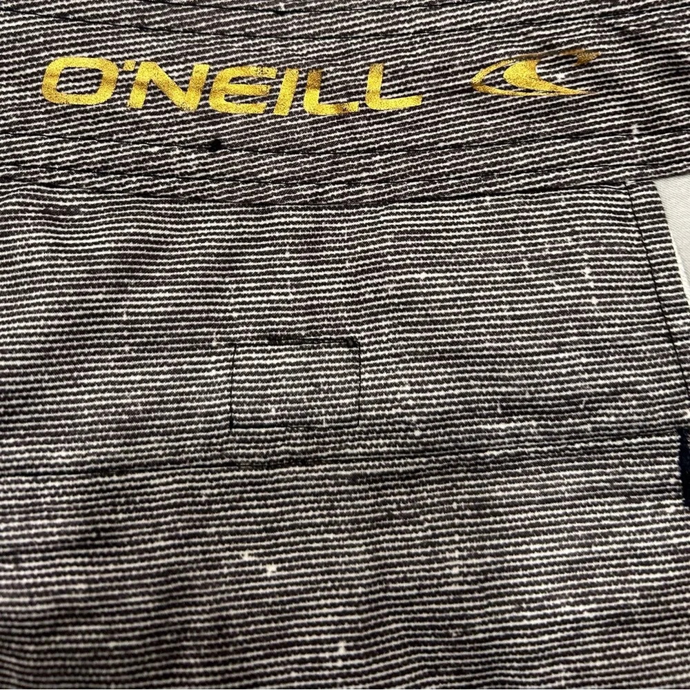O’Neill Hybrid Lightweight Blue Stripe Shorts, Size 36